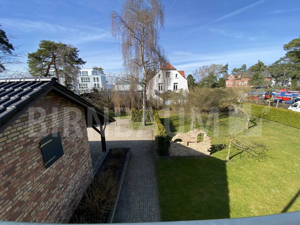 Blick auf das Grundstück