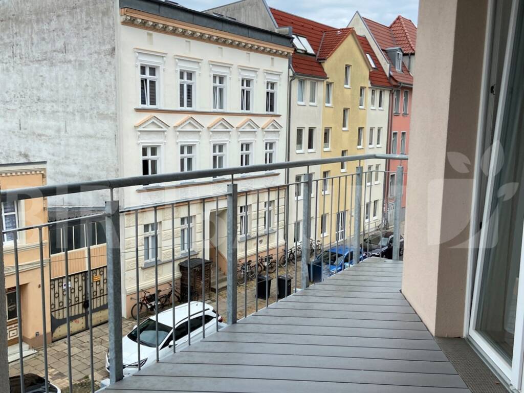 Balkon Nord-West-Seite Balkon Nord-West-Seite