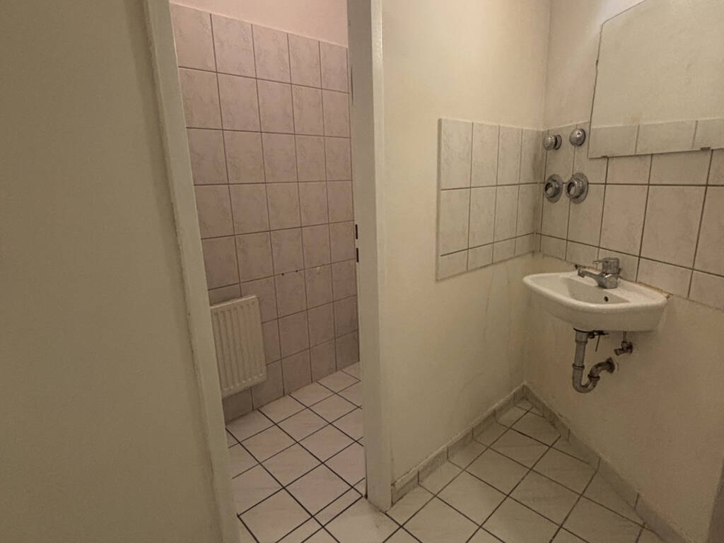 Personal WC und Dusche