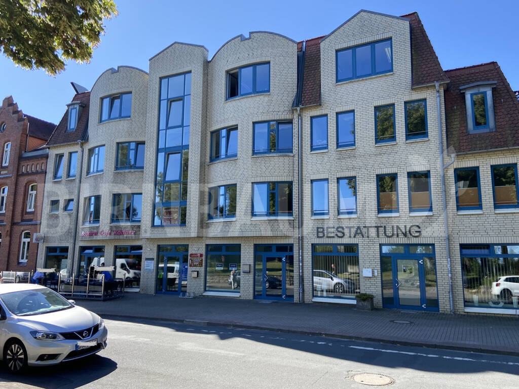 Straßenansicht